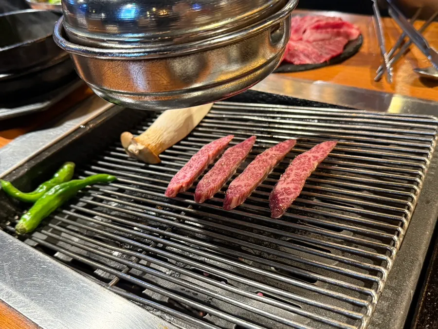 Rib dwitgogi and Korean beef dwitgogi