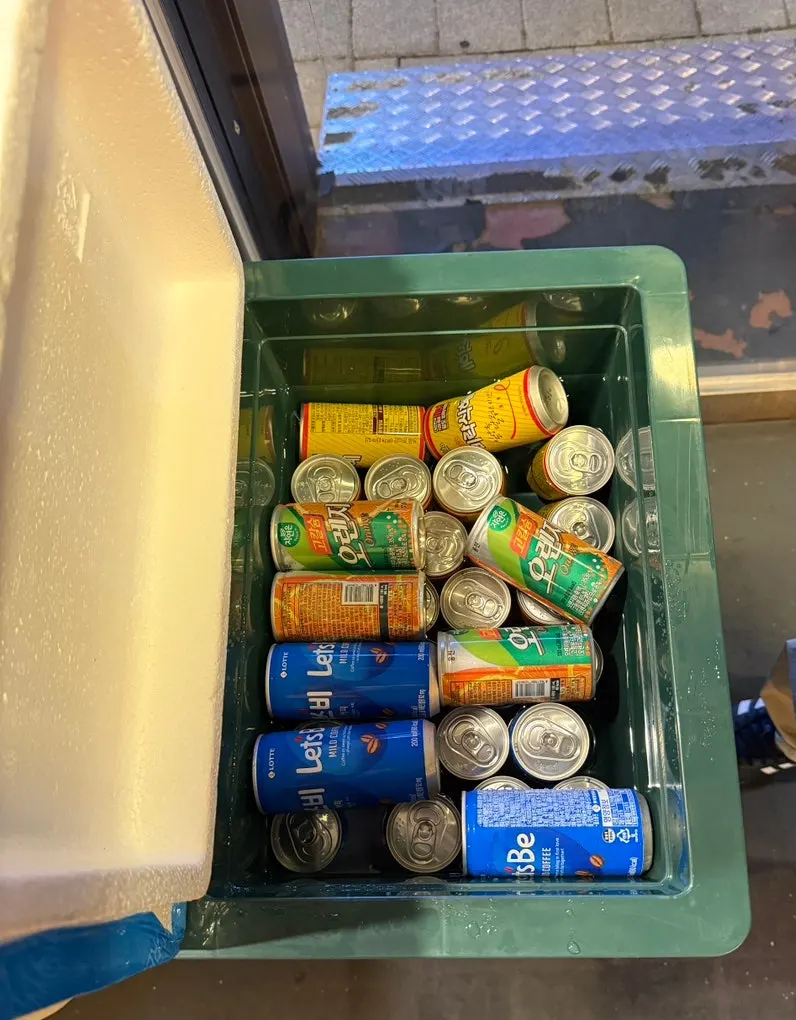 Complimentary soft drink service notice