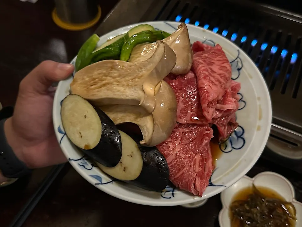 Plate of premium sirloin with visible marbling