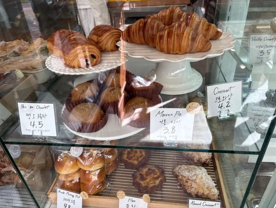 브런치용 샌드위치 진열 모습