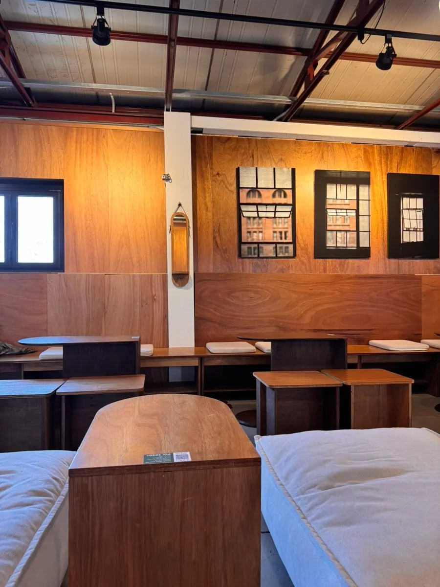 Spacious main hall seating at Biat Seongsu
