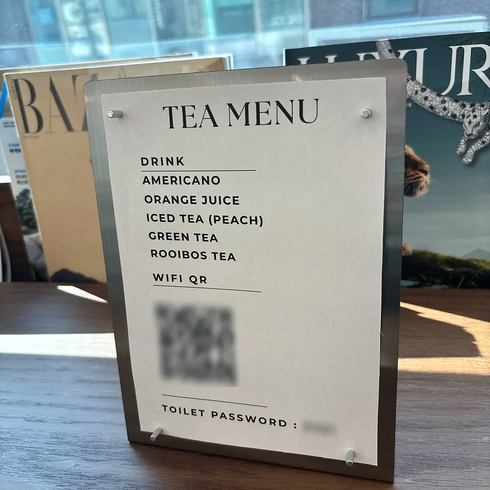 Coffee and snacks served before the treatment