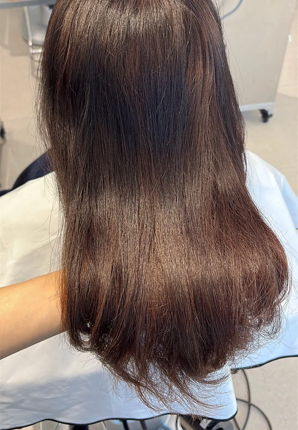 Smoother hair ends after treatment