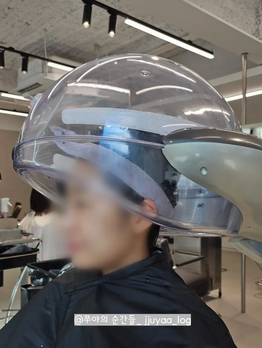 Steam heat treatment and scalp massage machine care