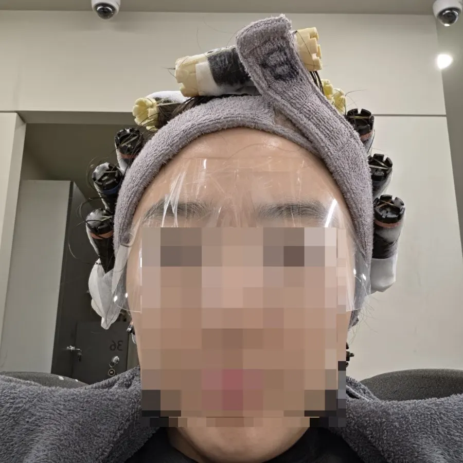Neutralizing process to remove perm solution