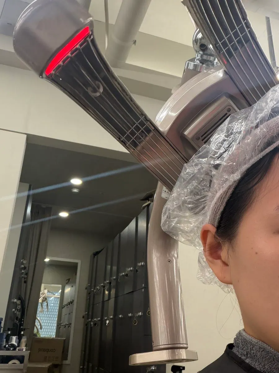 Heat treatment process opening the hair cuticle