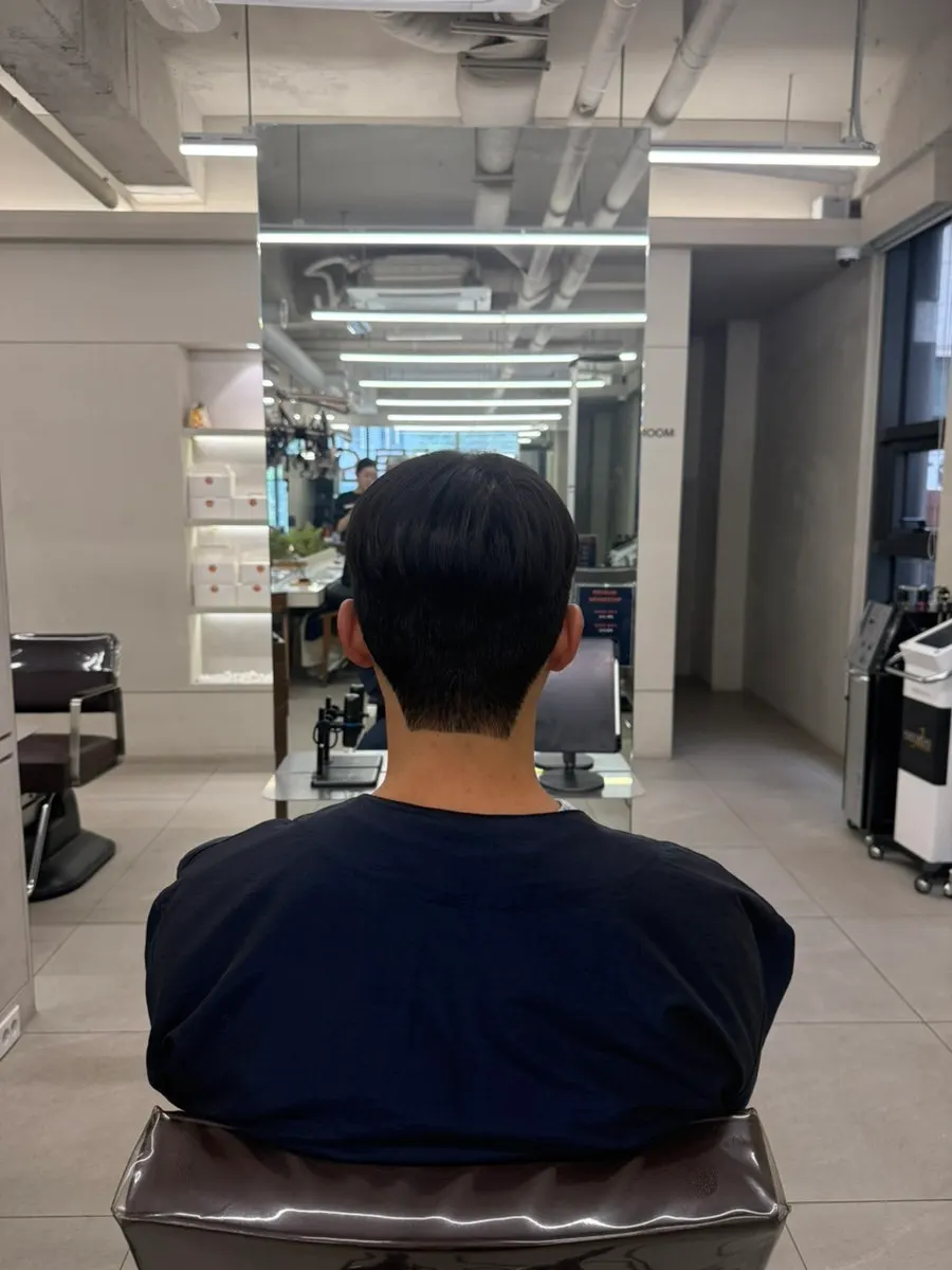 Front-facing style with lifted bangs volume