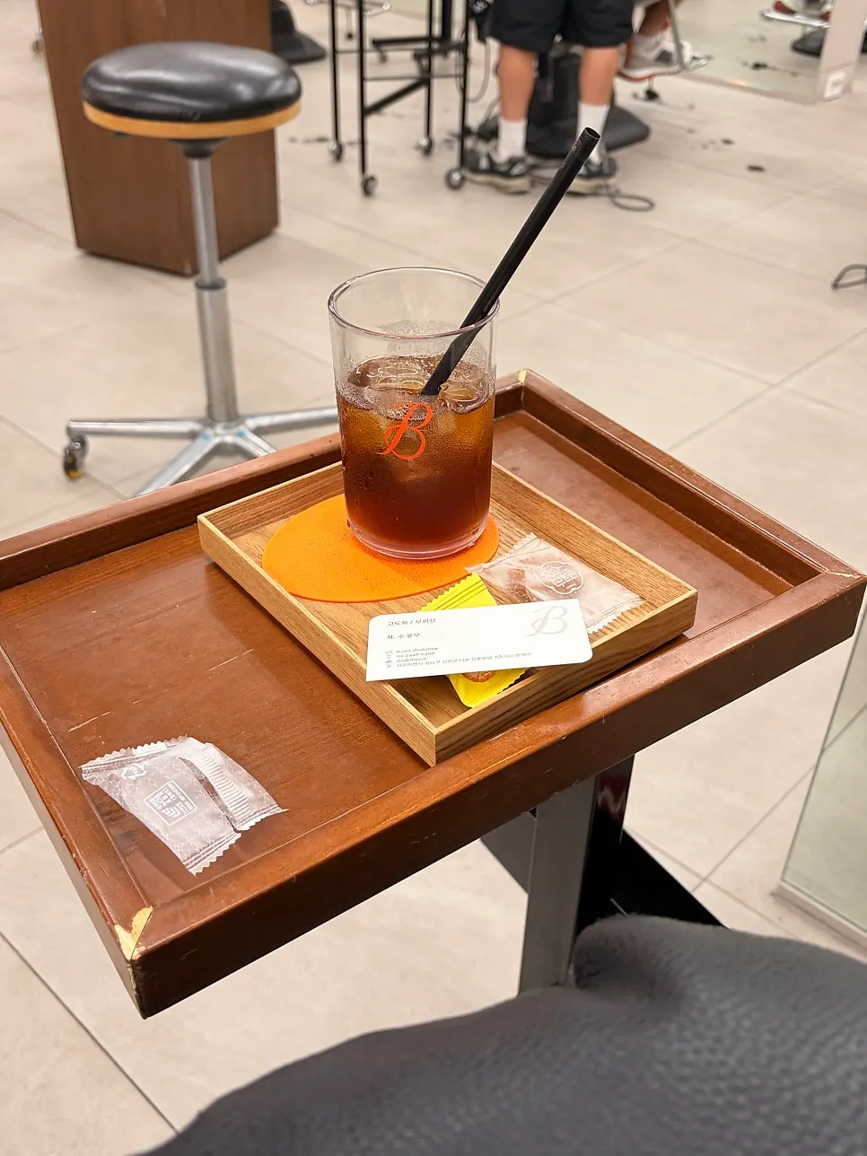 Drinks and snacks provided during the wait