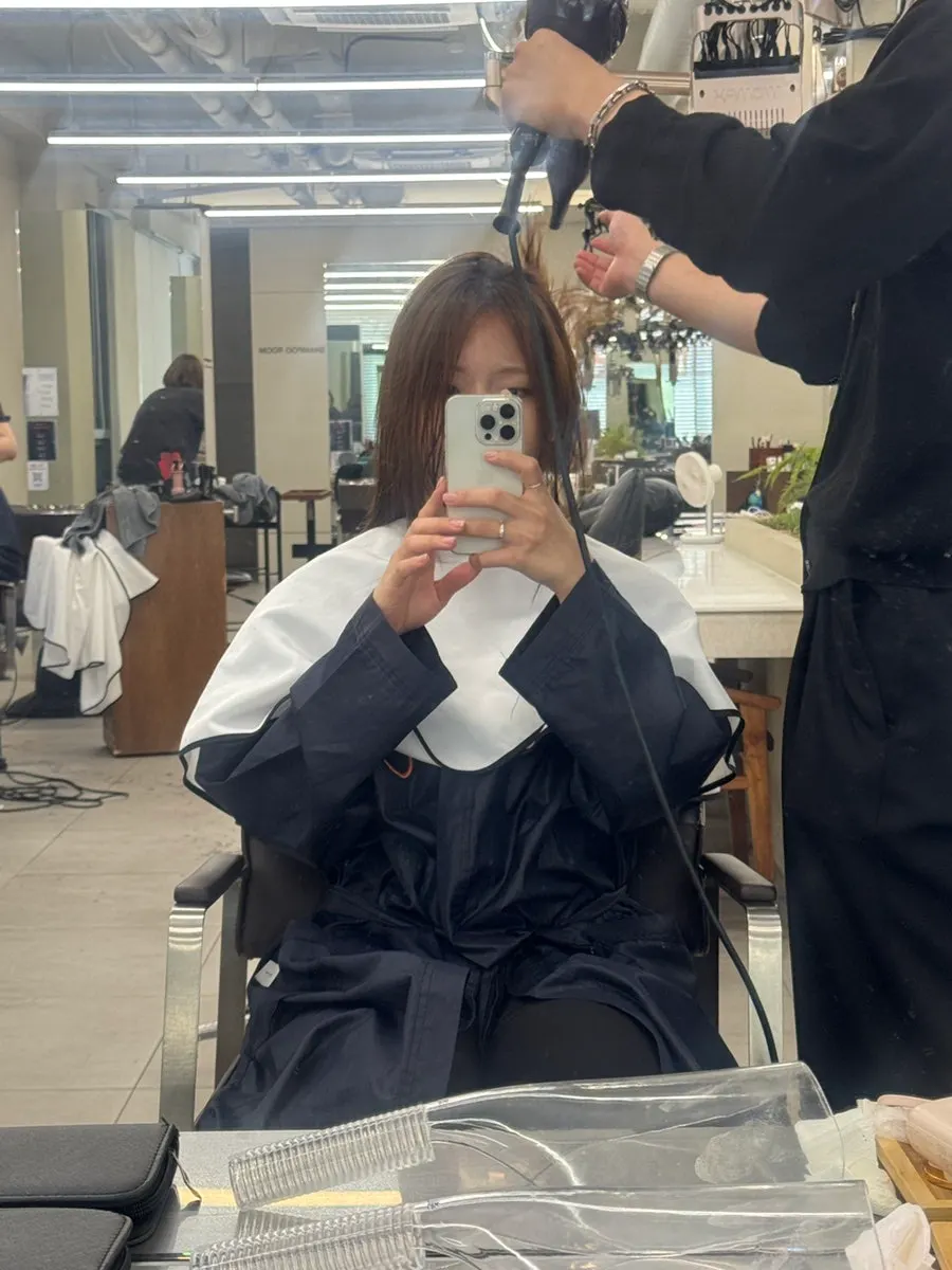 Hair with essence applied and blow-dried