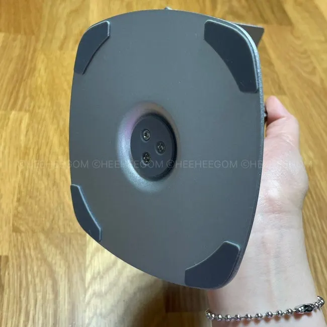 Stand fixed firmly to the surface