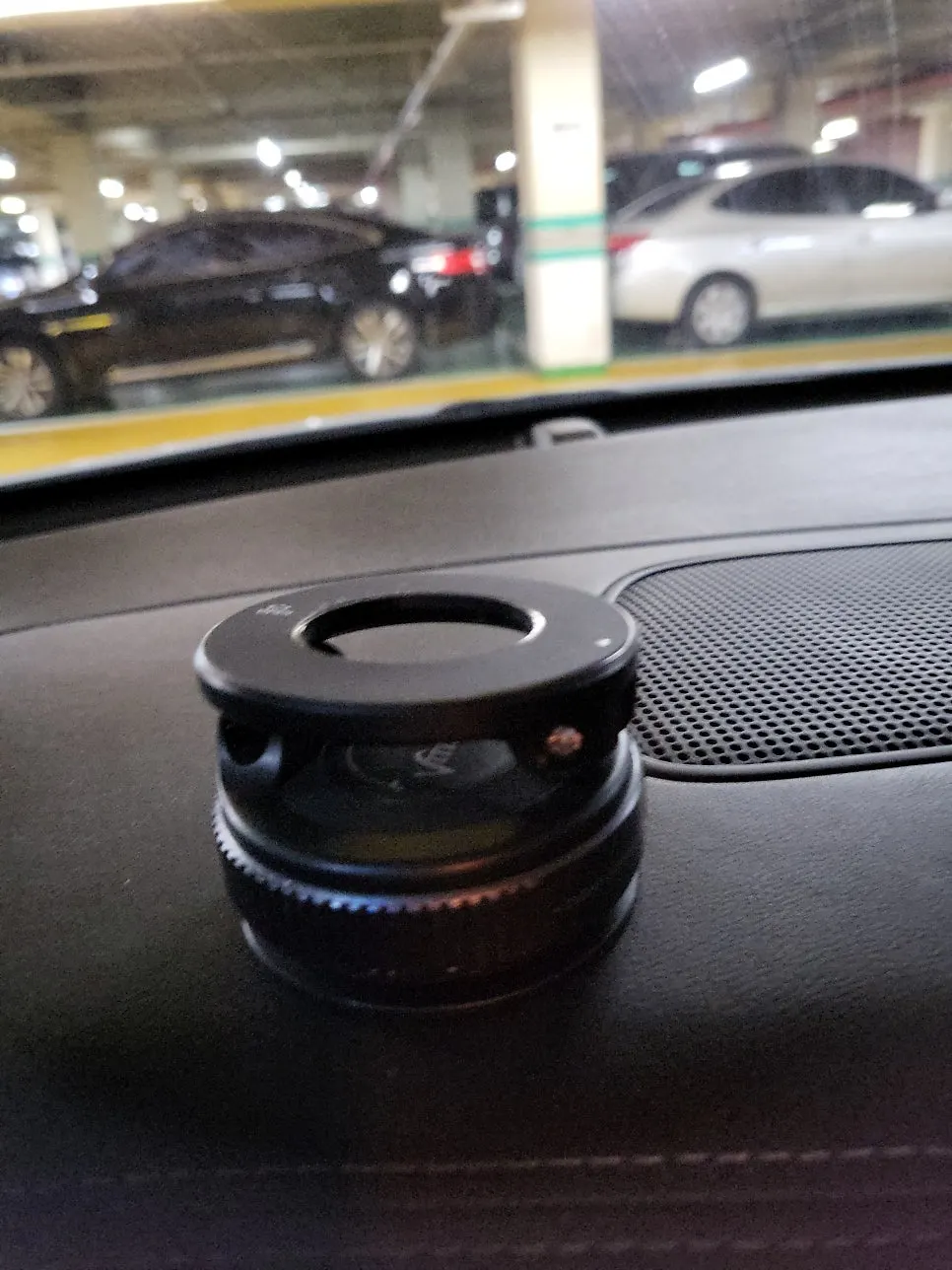 Thin magnet attached to a Galaxy phone