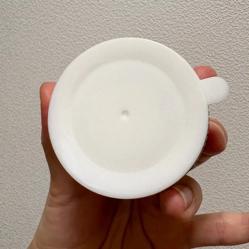 Mount suction plate operated by the dial