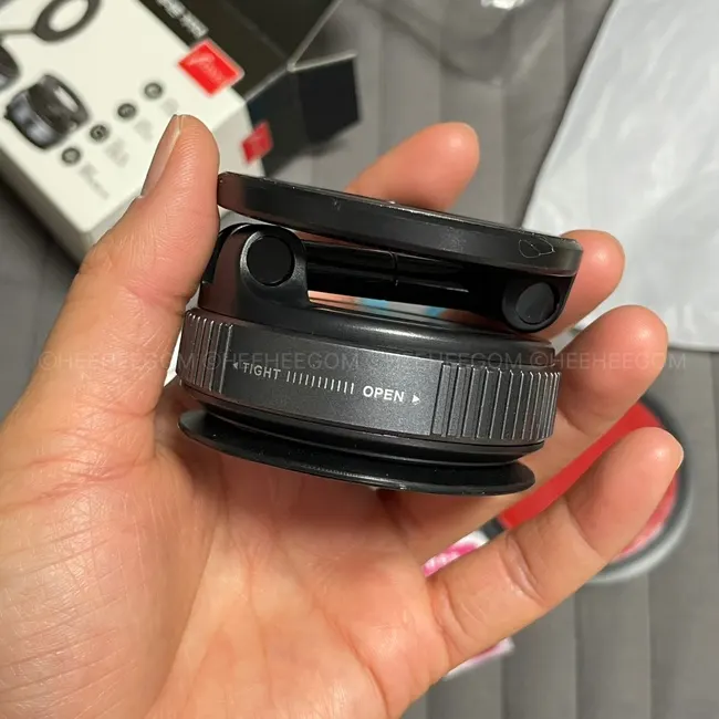360-degree rotating MagSafe mount