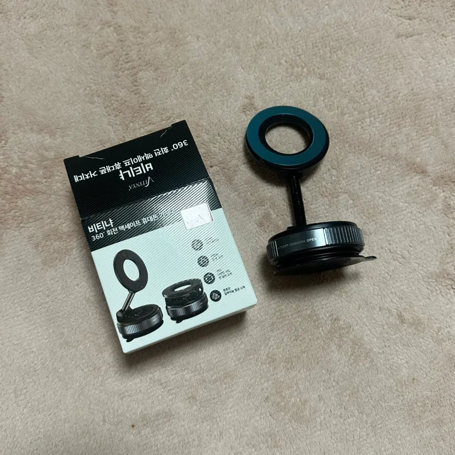 Phone mount attached to a mirror for filming Reels