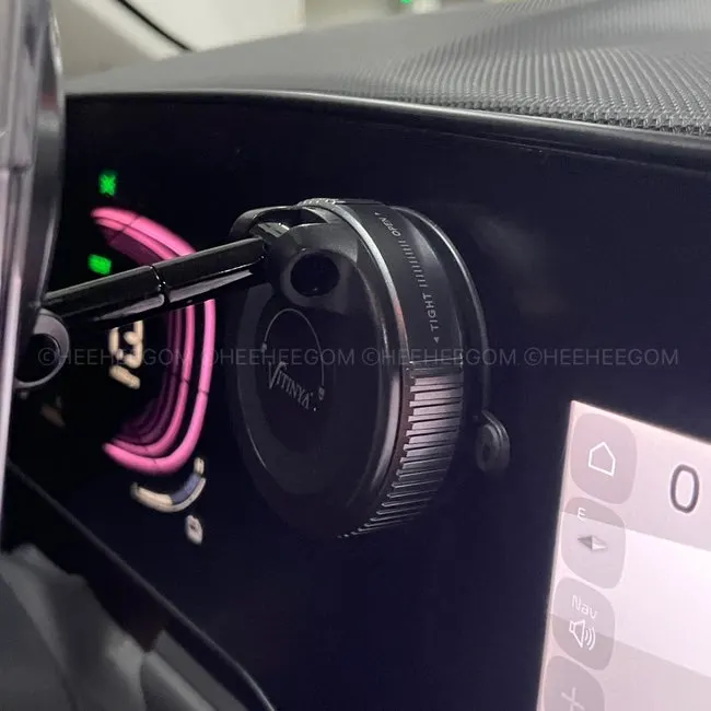 Rotatable phone mount