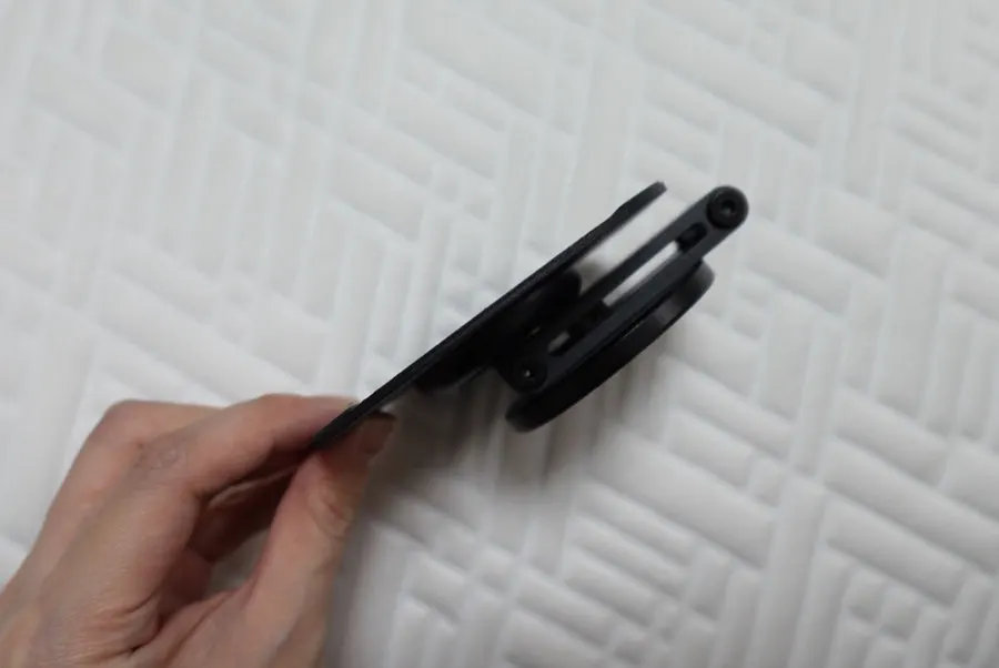 Vitinya MagSafe stand in use