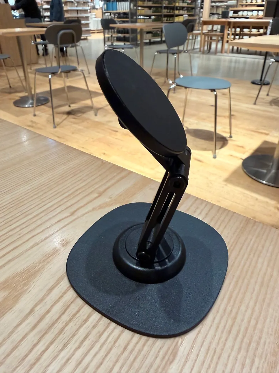 Side view of the MagSafe stand
