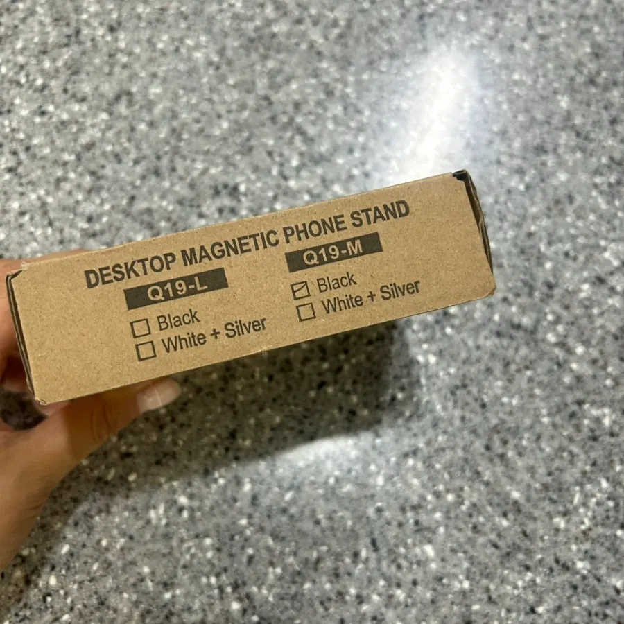 VITINYA MagSafe stand package contents