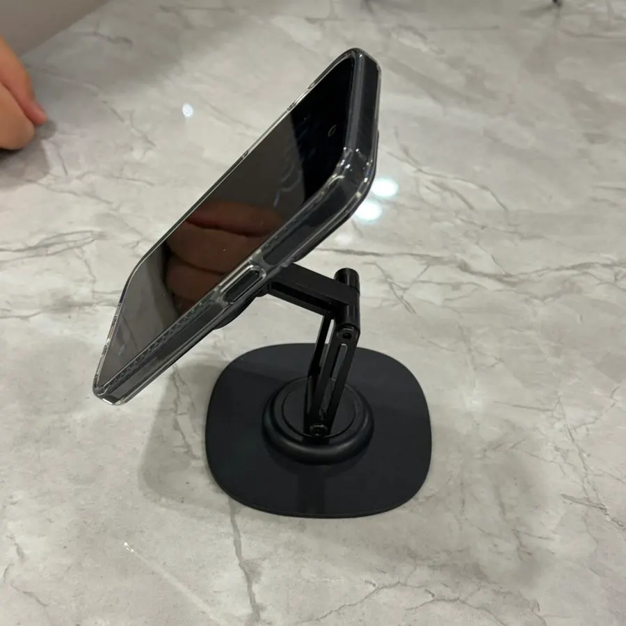The newly tried Bitingya MagSafe stand