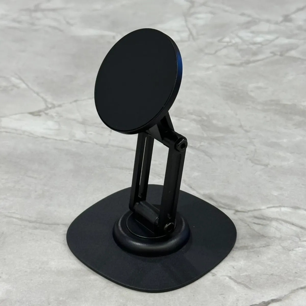 MagSafe stand adjustable in portrait and landscape orientations