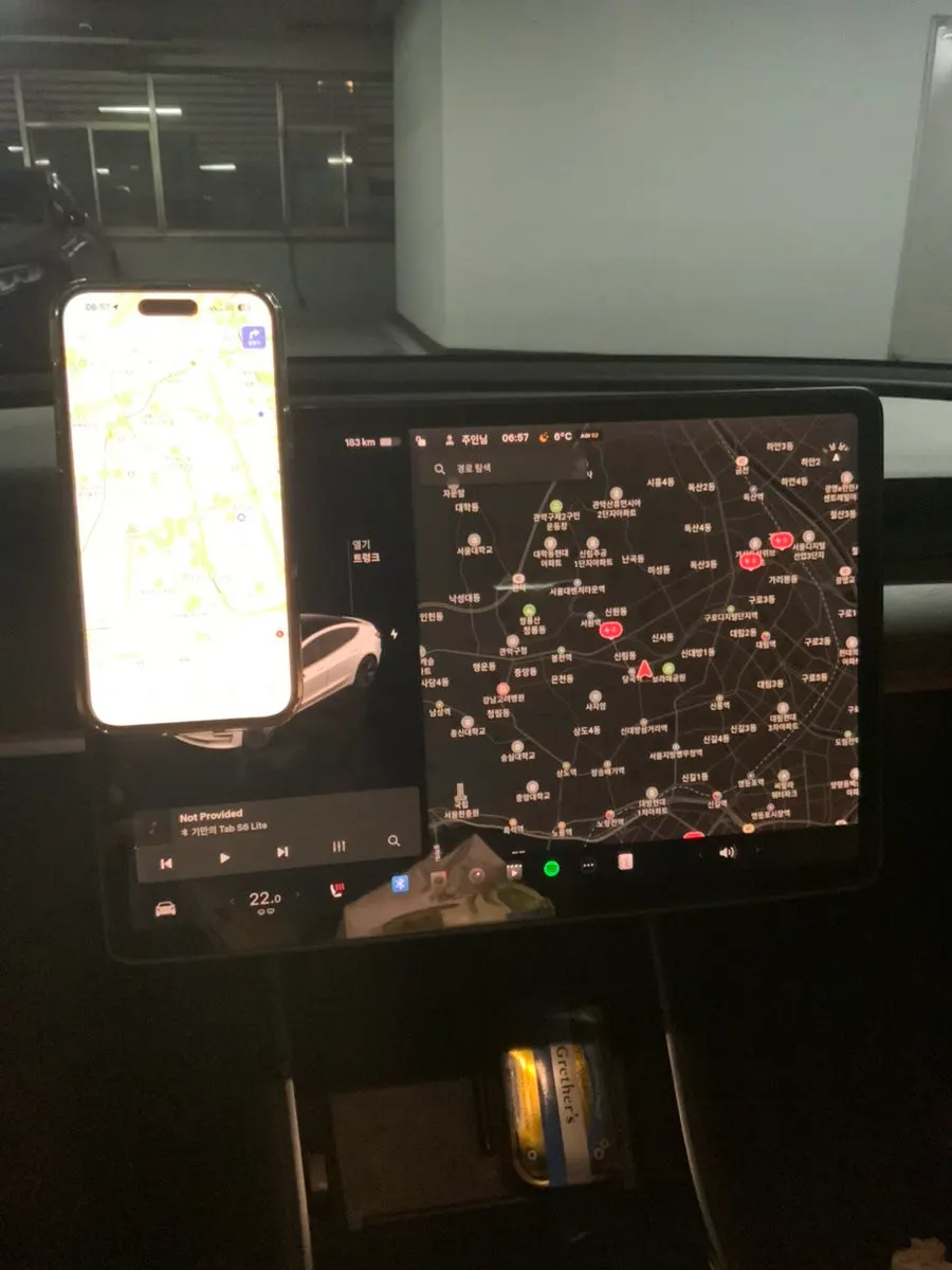 Introduction to the Bitinya MagSafe car mount