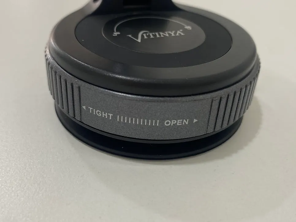 Vacuum-suction dial mount