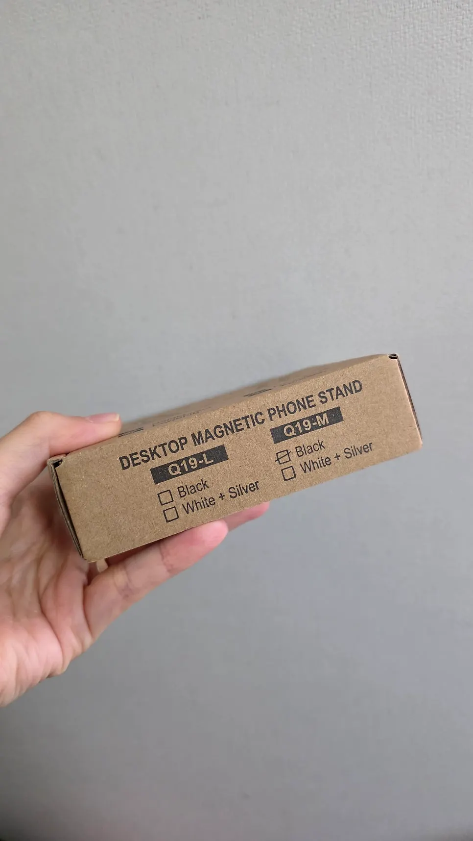 비티냐 맥세이프 거치대의 자석 고정 부분