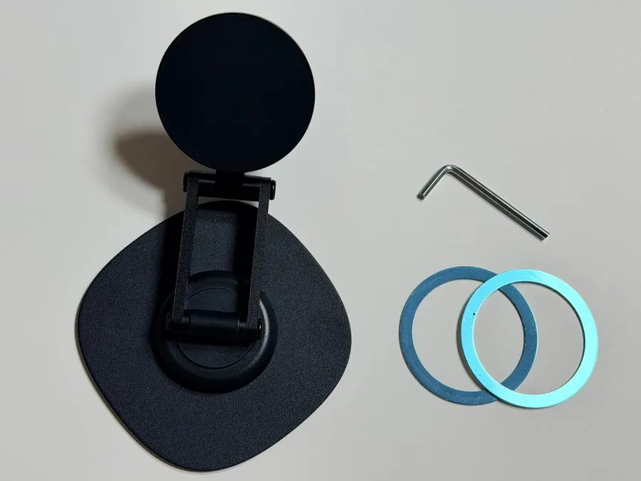 Bitinya MagSafe stand package contents