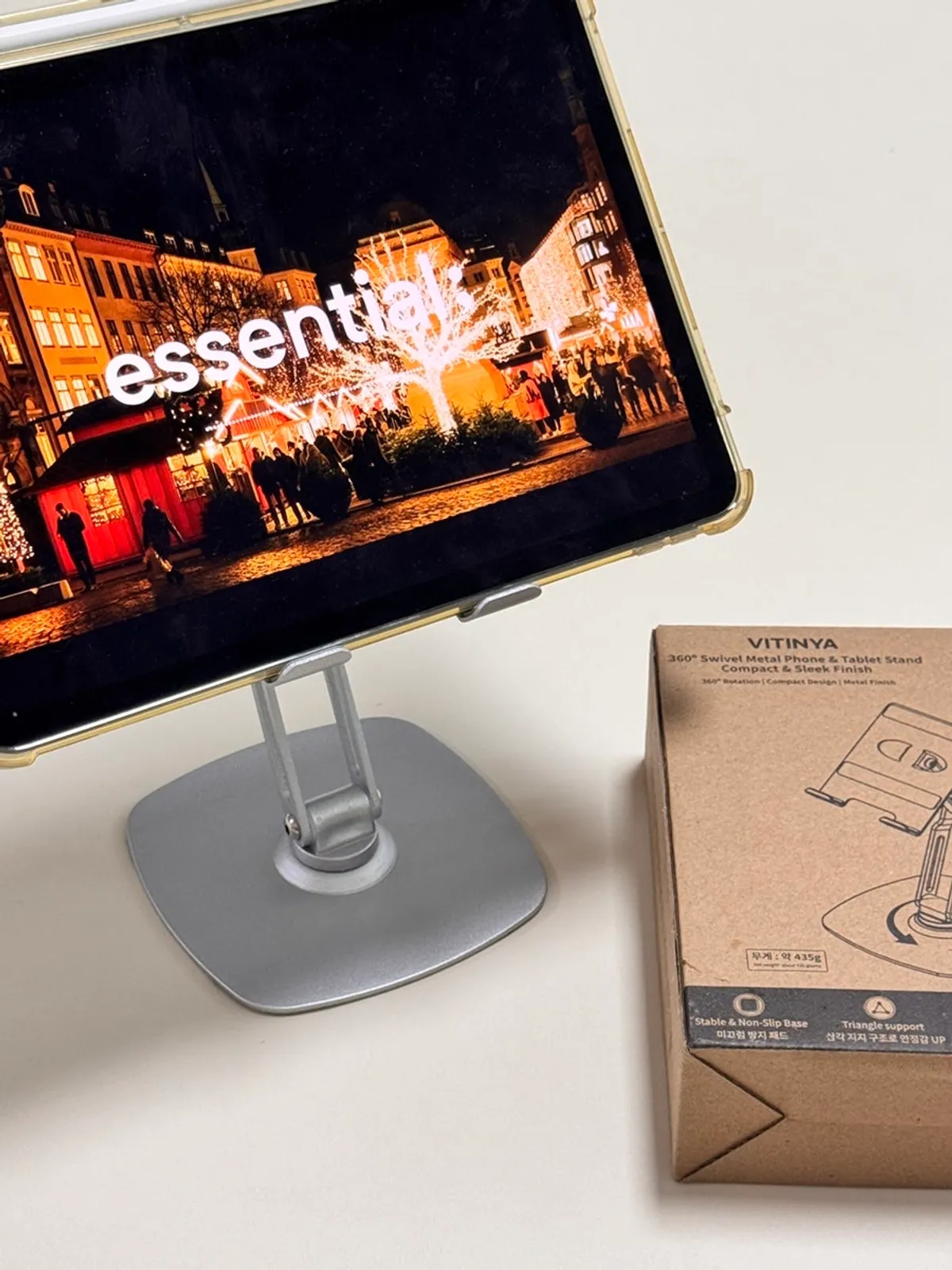 Hero image of the Vitinya 360° rotating tablet stand