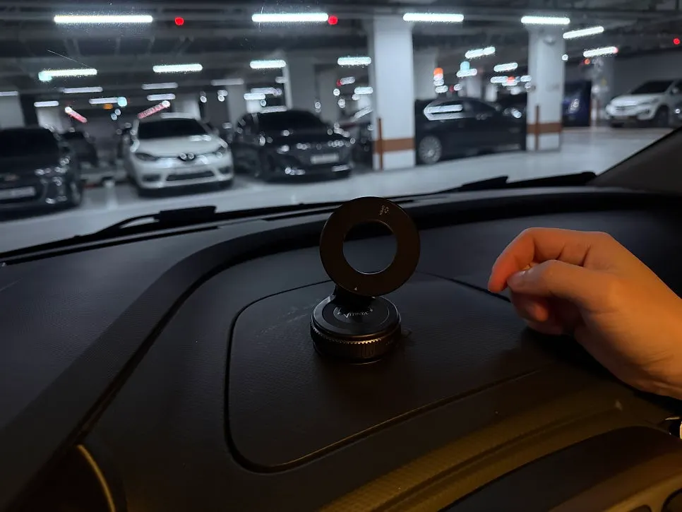 Comparison of car interior mount installation locations