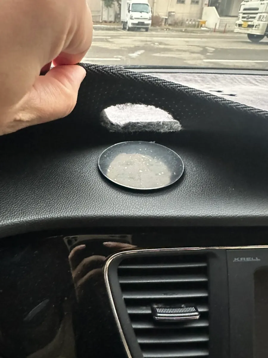 Dashboard cover before applying the double-sided tape