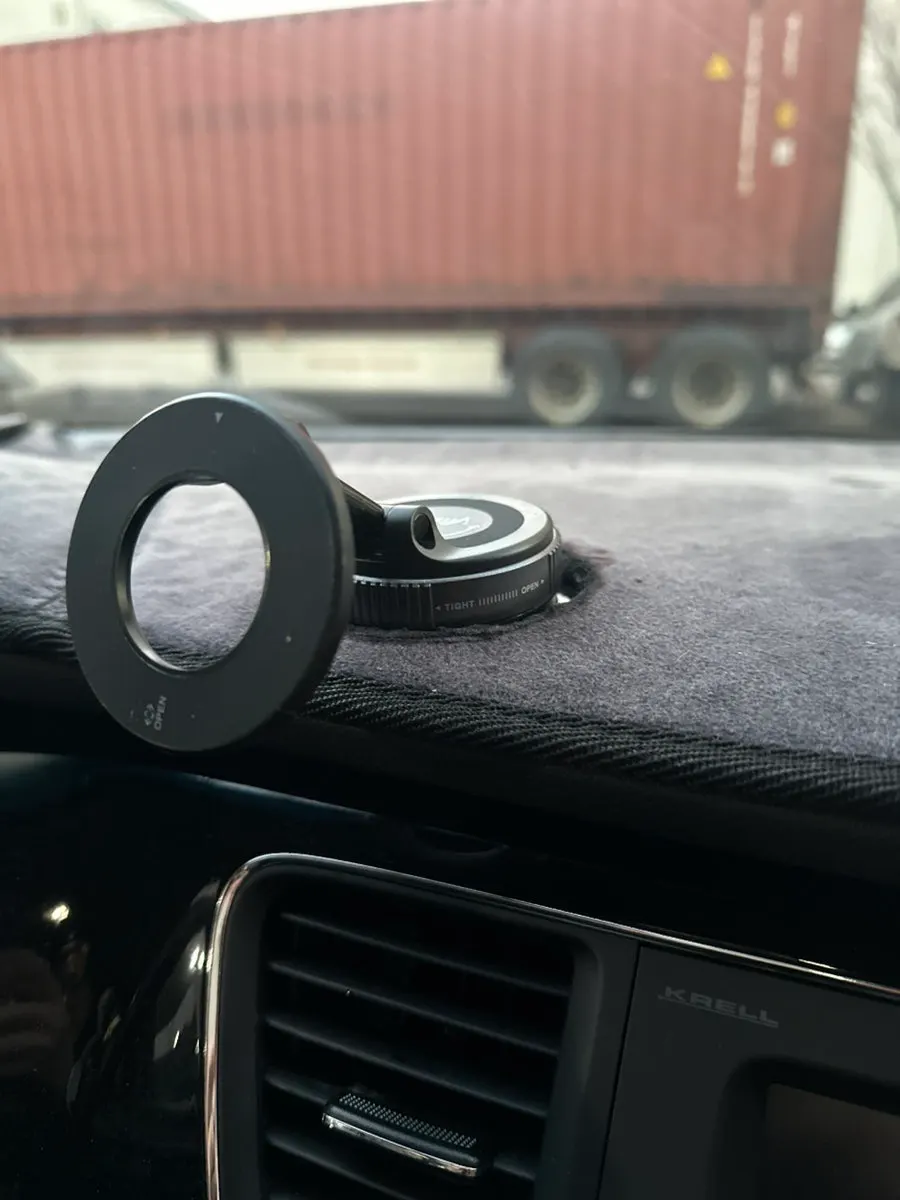 MagSafe car phone mount while adjusting the angle