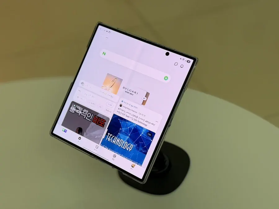 MagSafe stand with a weighted base