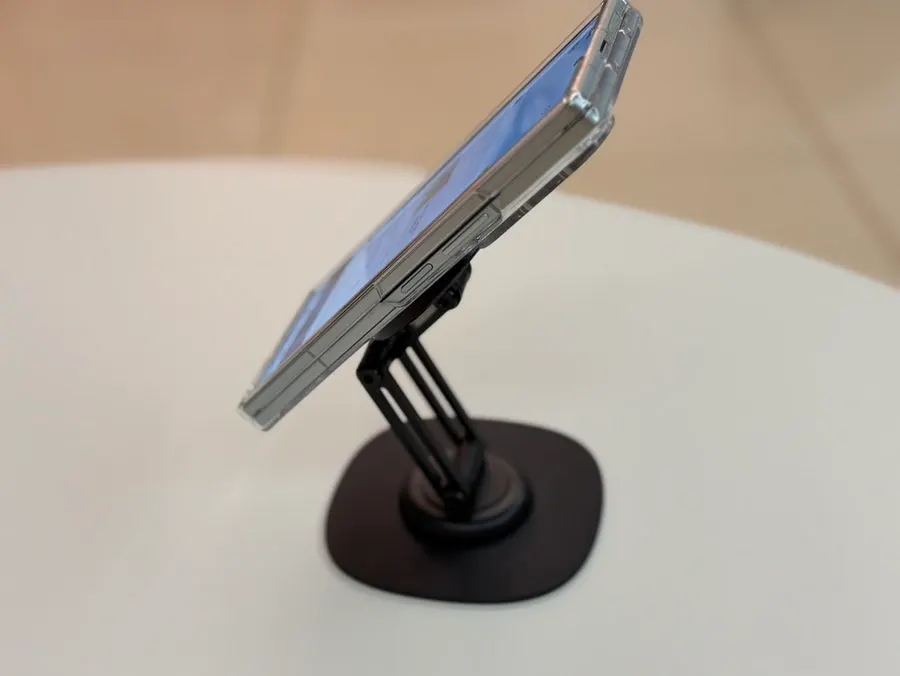 Stand with adjustable height and angle