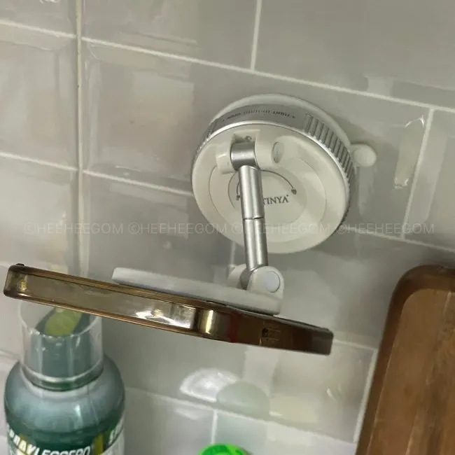Ultra-compact mount used in a kitchen
