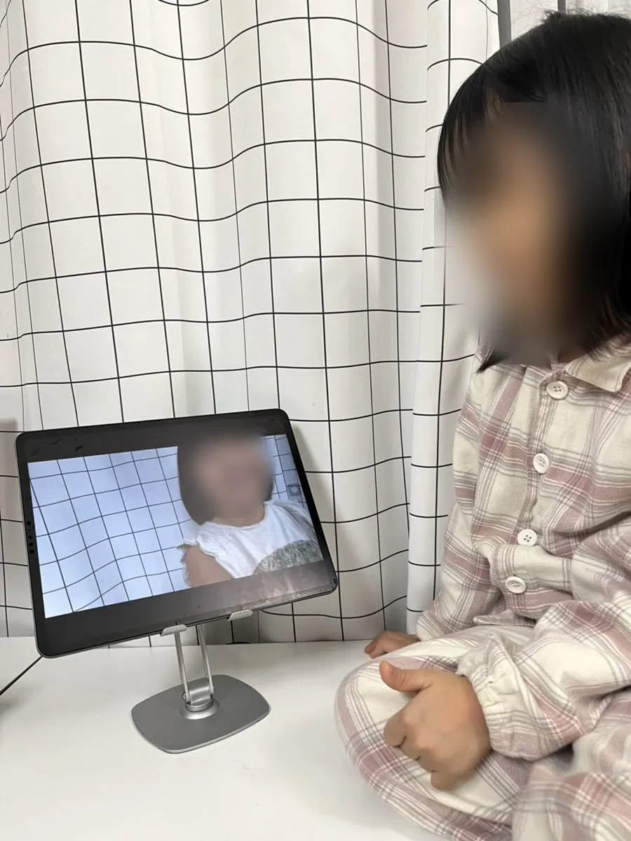 日常で使用するタブレットスタンド