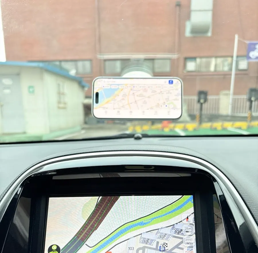 MagSafe mount capable of holding a tablet