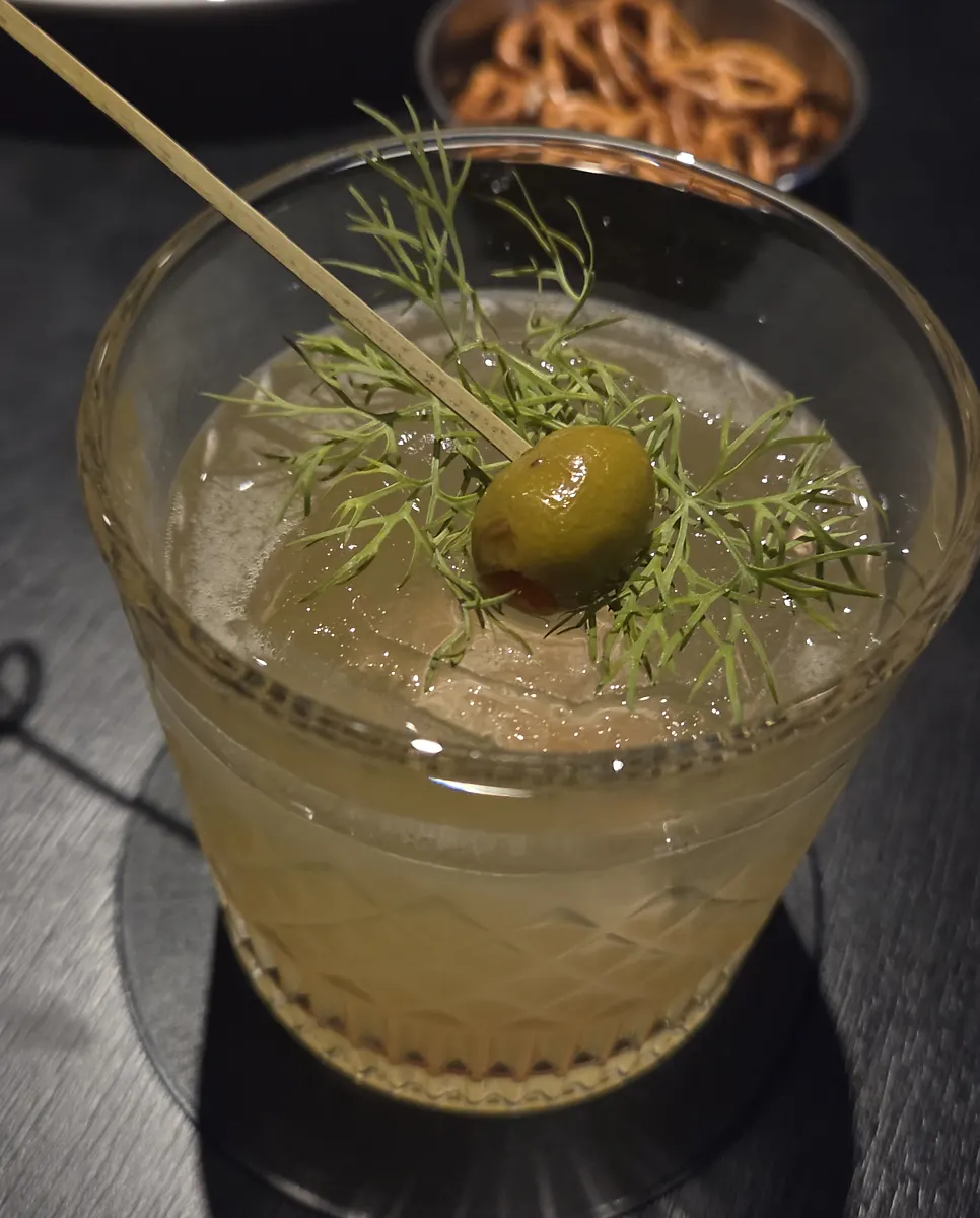 Two glasses of Valheim and Sinclair cocktails