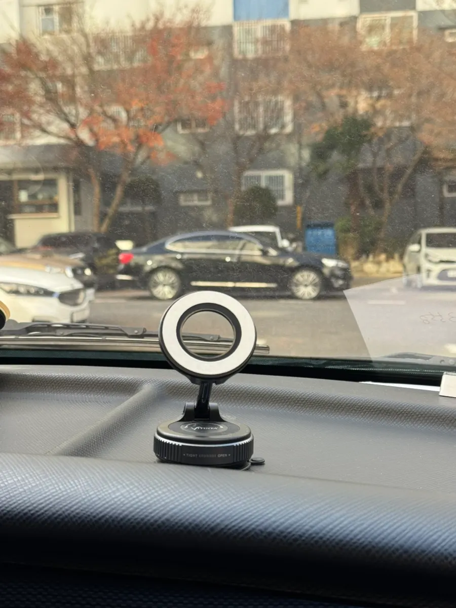 Magnetic ring set for compatibility with regular cases