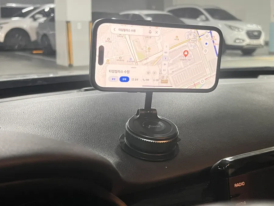Mount on a circular dashboard pad