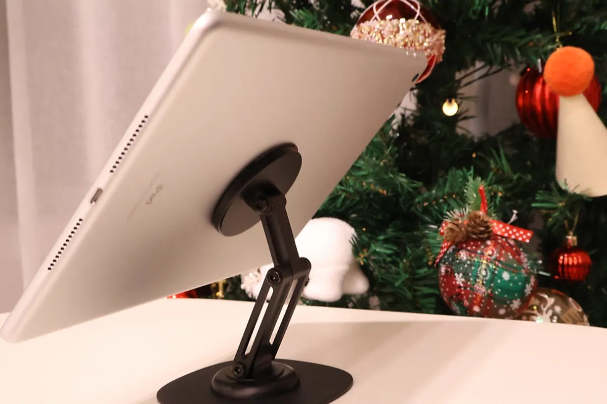 Bitinya 360° Rotating MagSafe Stand