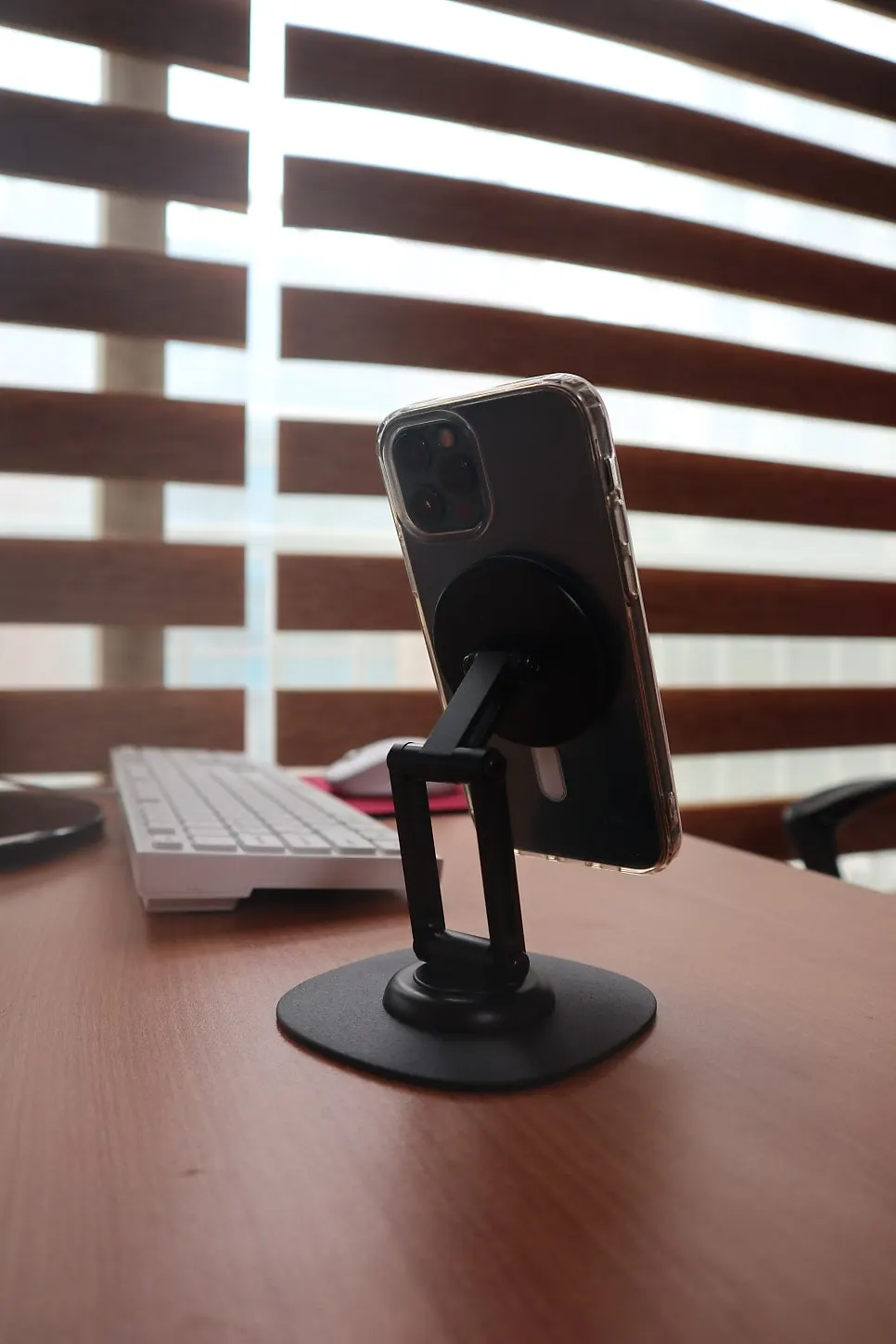 Portable MagSafe stand size guide