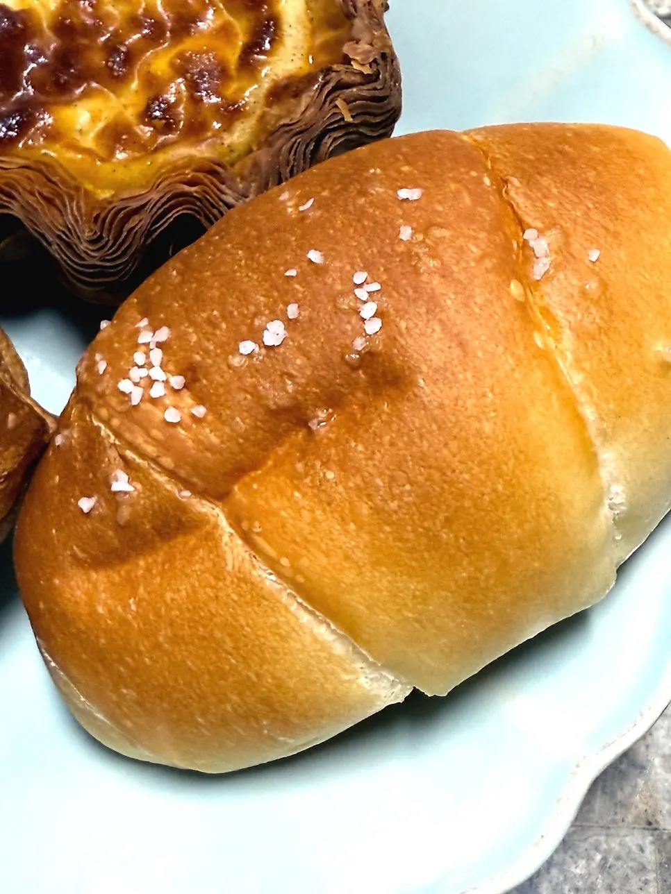 Cross-section of the chocolate baguette