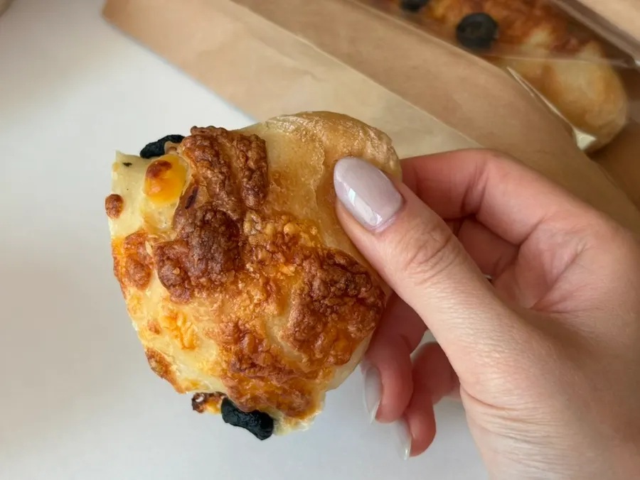 찰떡과 팥이 들어간 찰떡소금빵