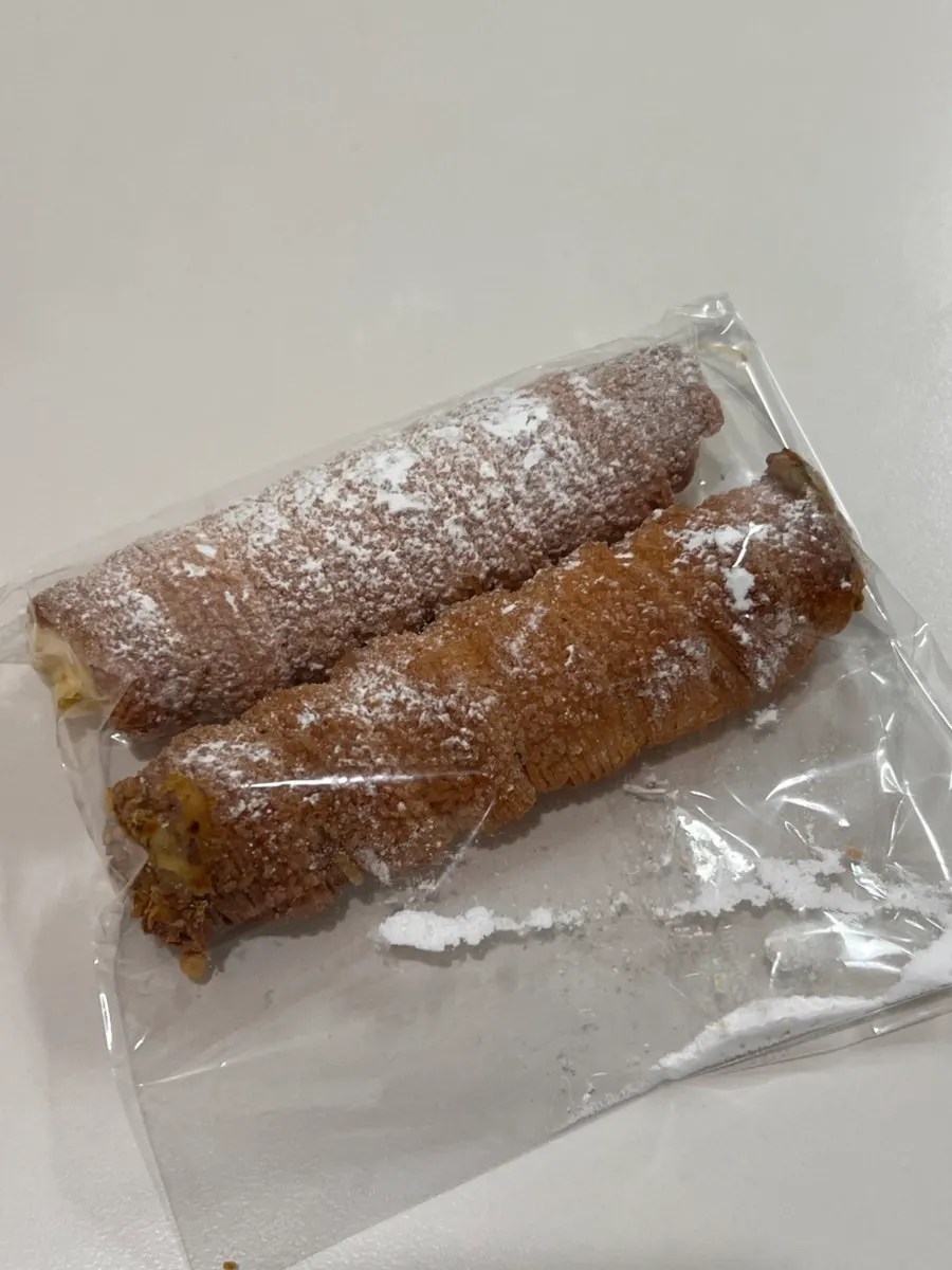 Packaged jambon fromage and panuozzo