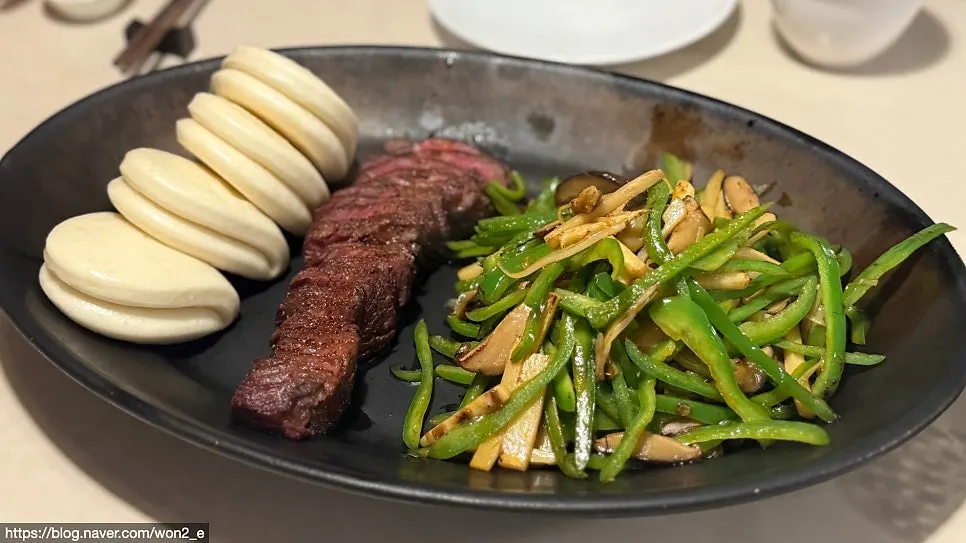 보보식당 압구정 시그니처 요리 사진