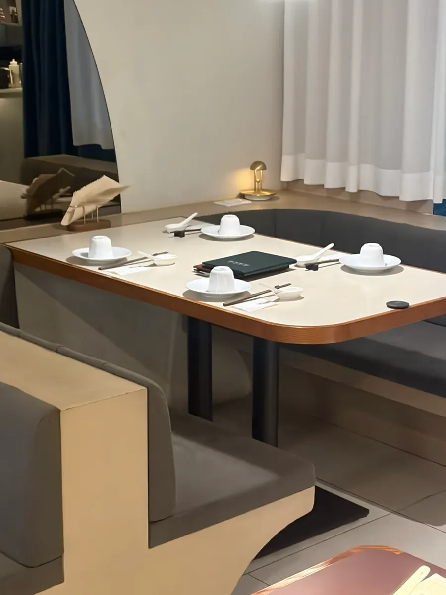 Interior seating atmosphere at Bobo Sikdang Apgujeong