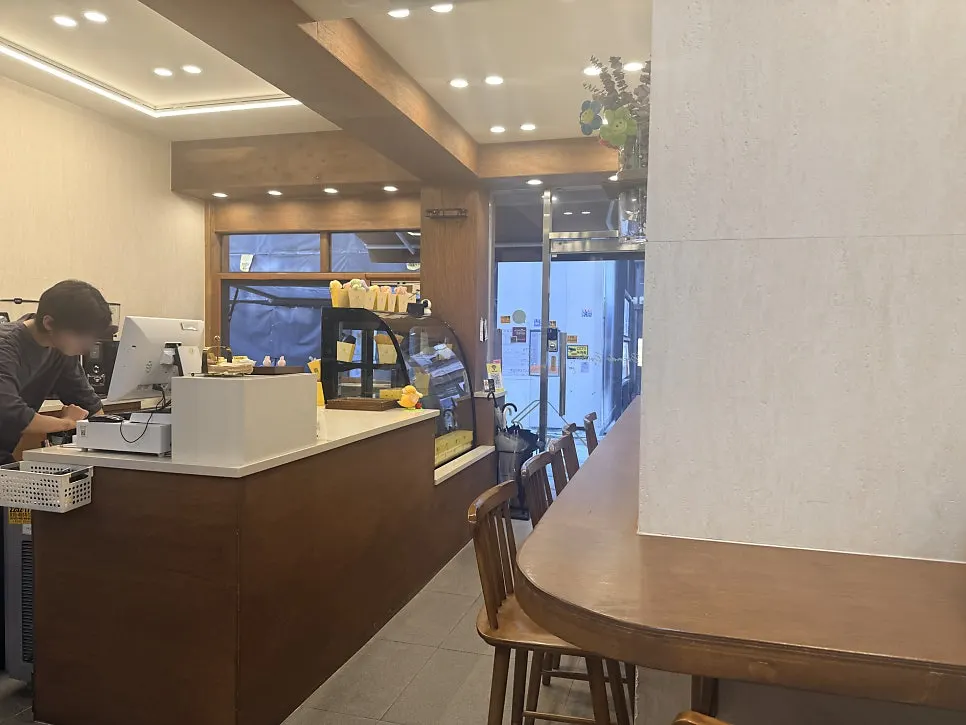 Exterior of Bocado Butter Seongsu Main Store in Seongsu-dong