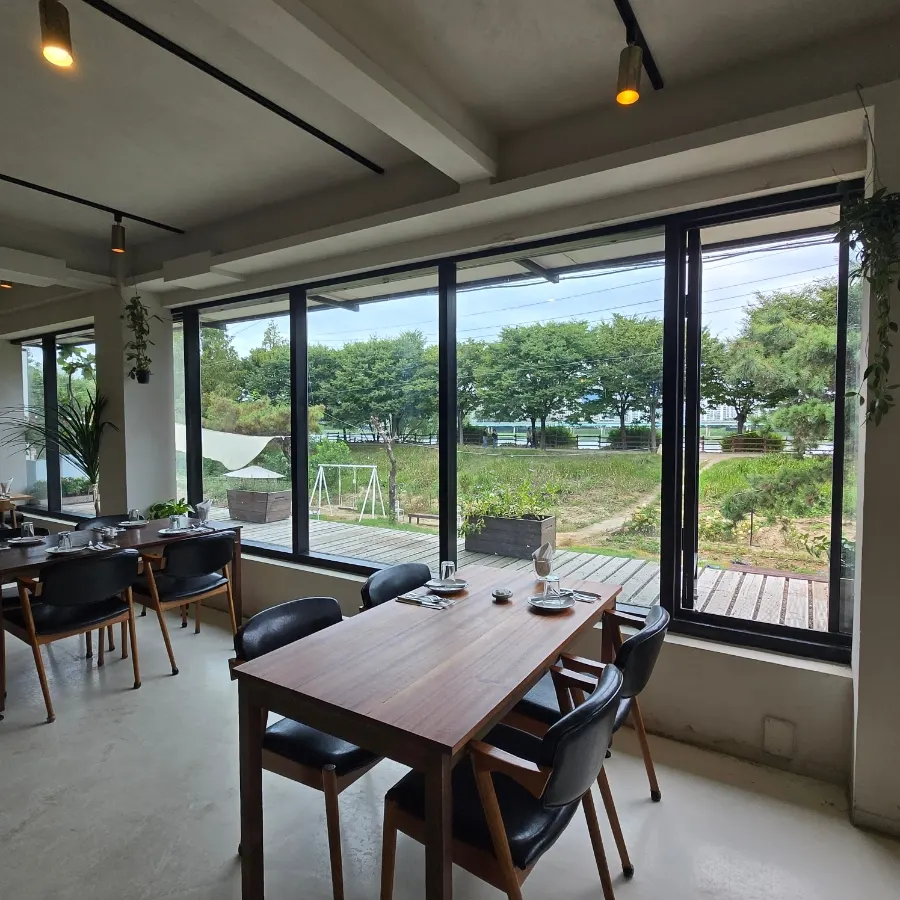 Visiting Bokkeriu, an Italian restaurant in Misa-dong, Hanam