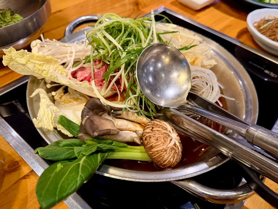The fire-grilled pork stir-fry set